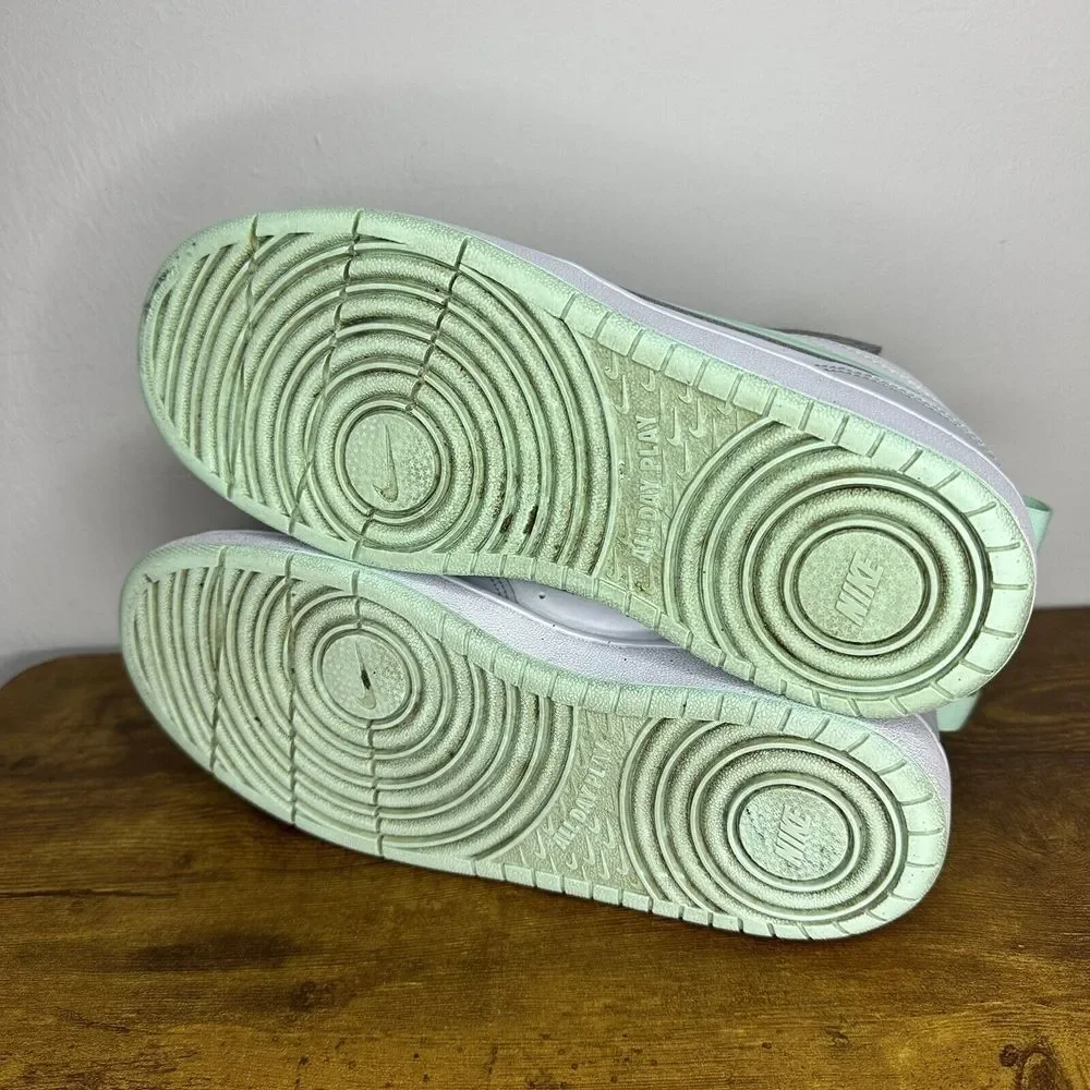 Nike Court Borough 2 High Top Sneaker Pure Platinum Mint Size 6Y Shoe CD7782-011